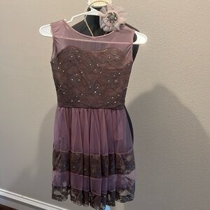 Beautiful Wiessman Costume - child large - includes hair accessories